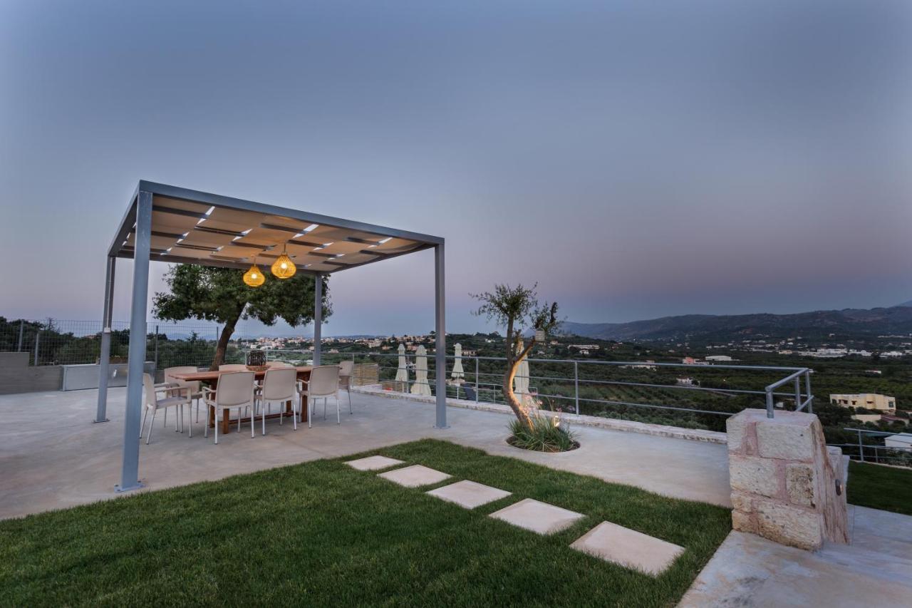 Villa Oasis Galatás Exteriör bild